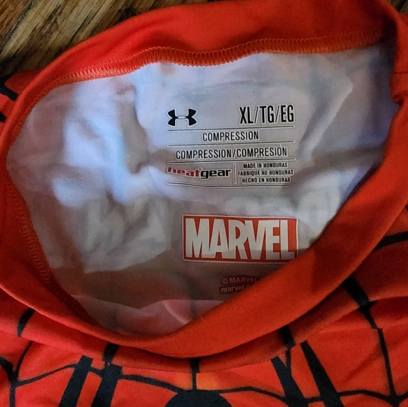 Under Armour Spiderman Shirt - Picture 3 of 5